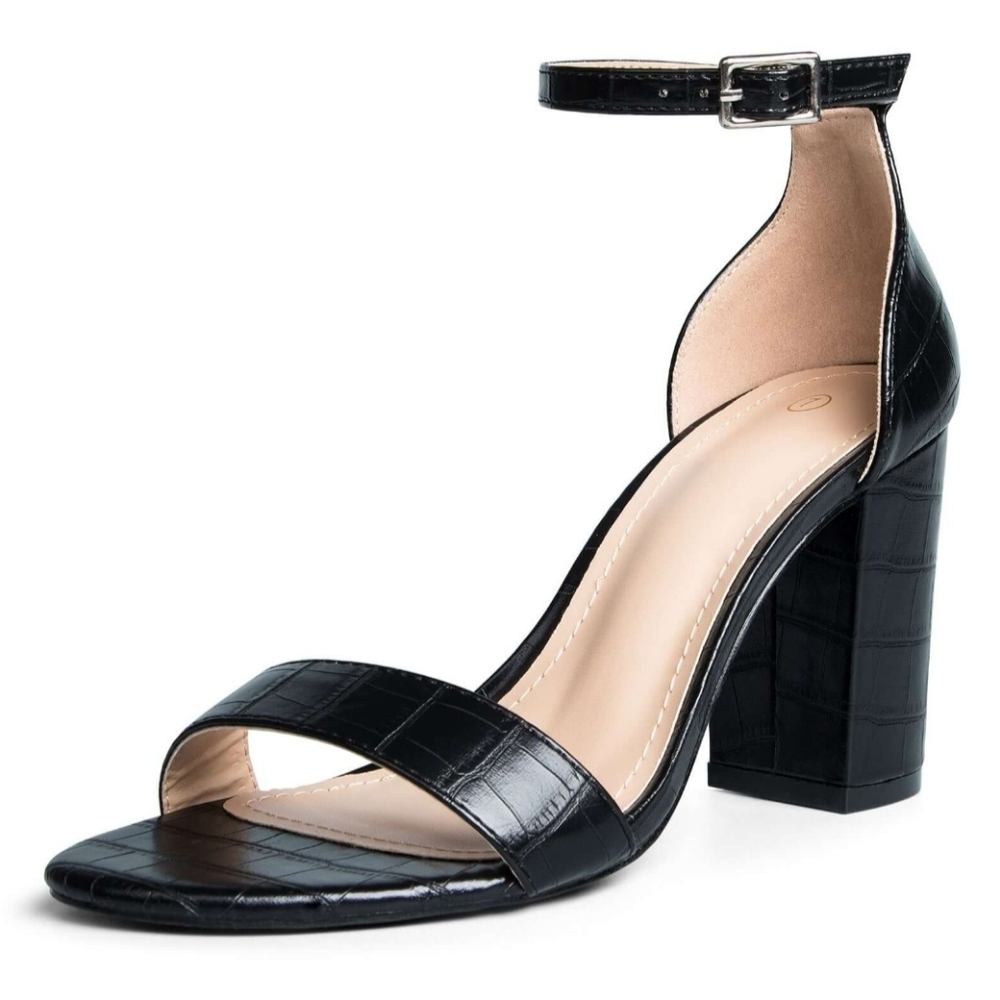 Womens Chunky Heel with Adjustable Ankle Strap (multiple sizes available)
